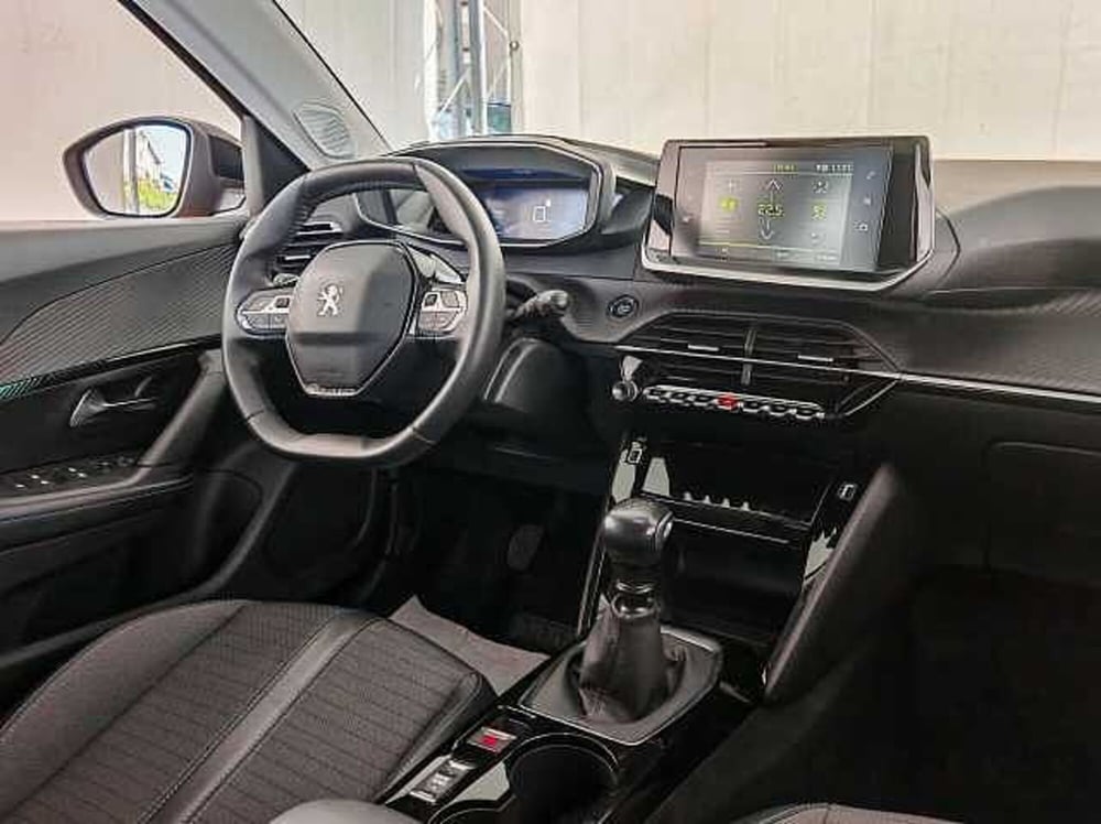 Peugeot 2008 usata a Palermo (9)