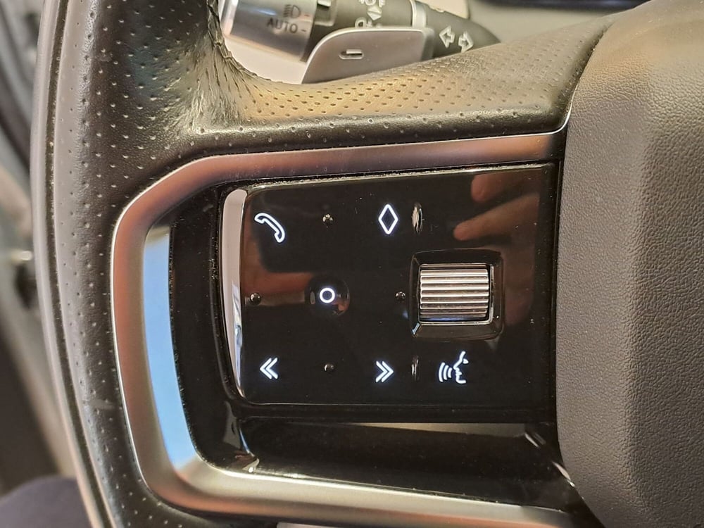Land Rover Discovery Sport usata a Pavia (16)