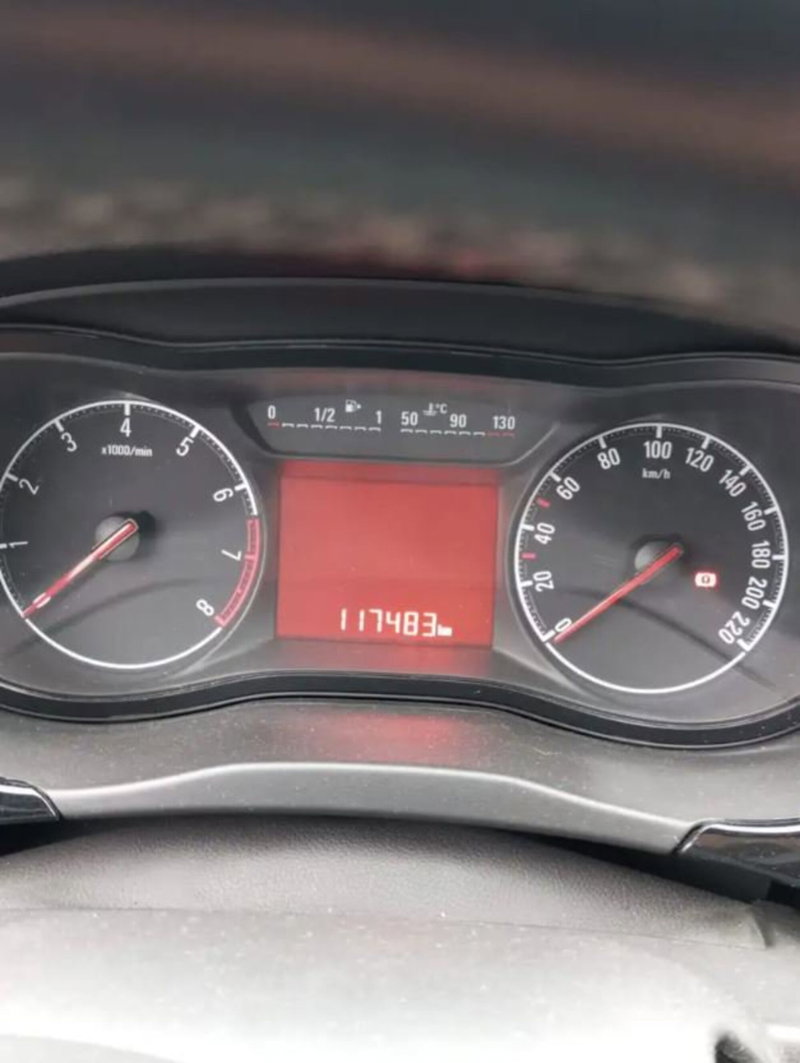 Opel Corsa usata a Latina (9)