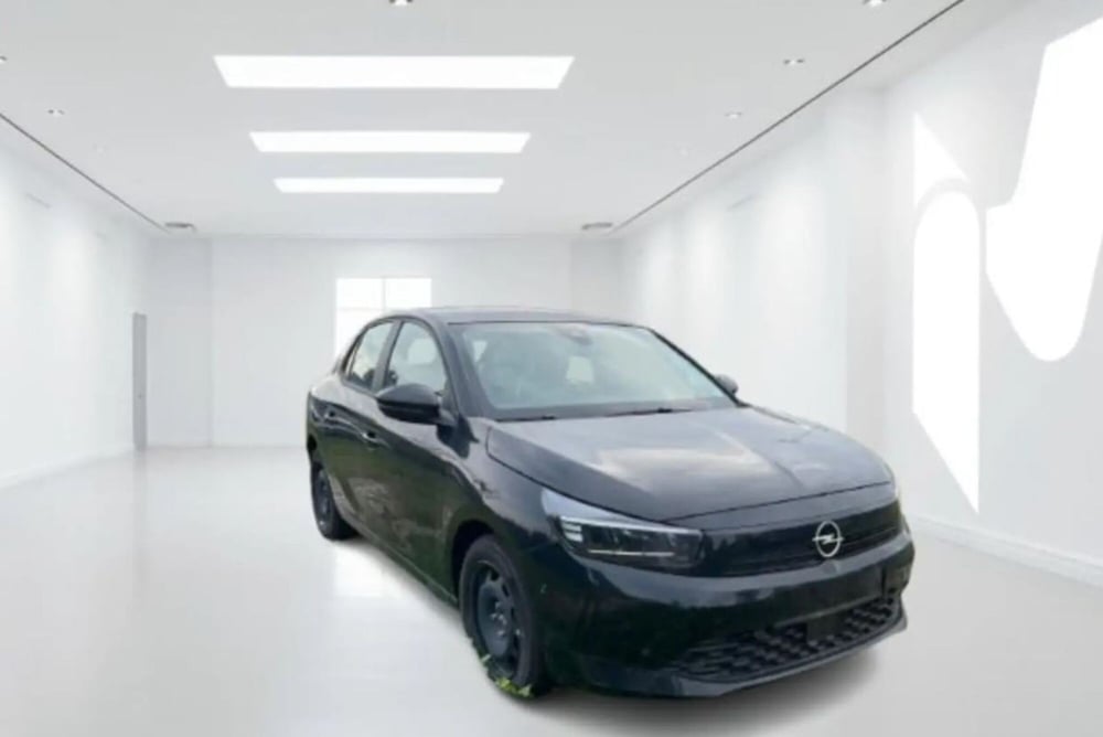 Opel Corsa nuova a Latina