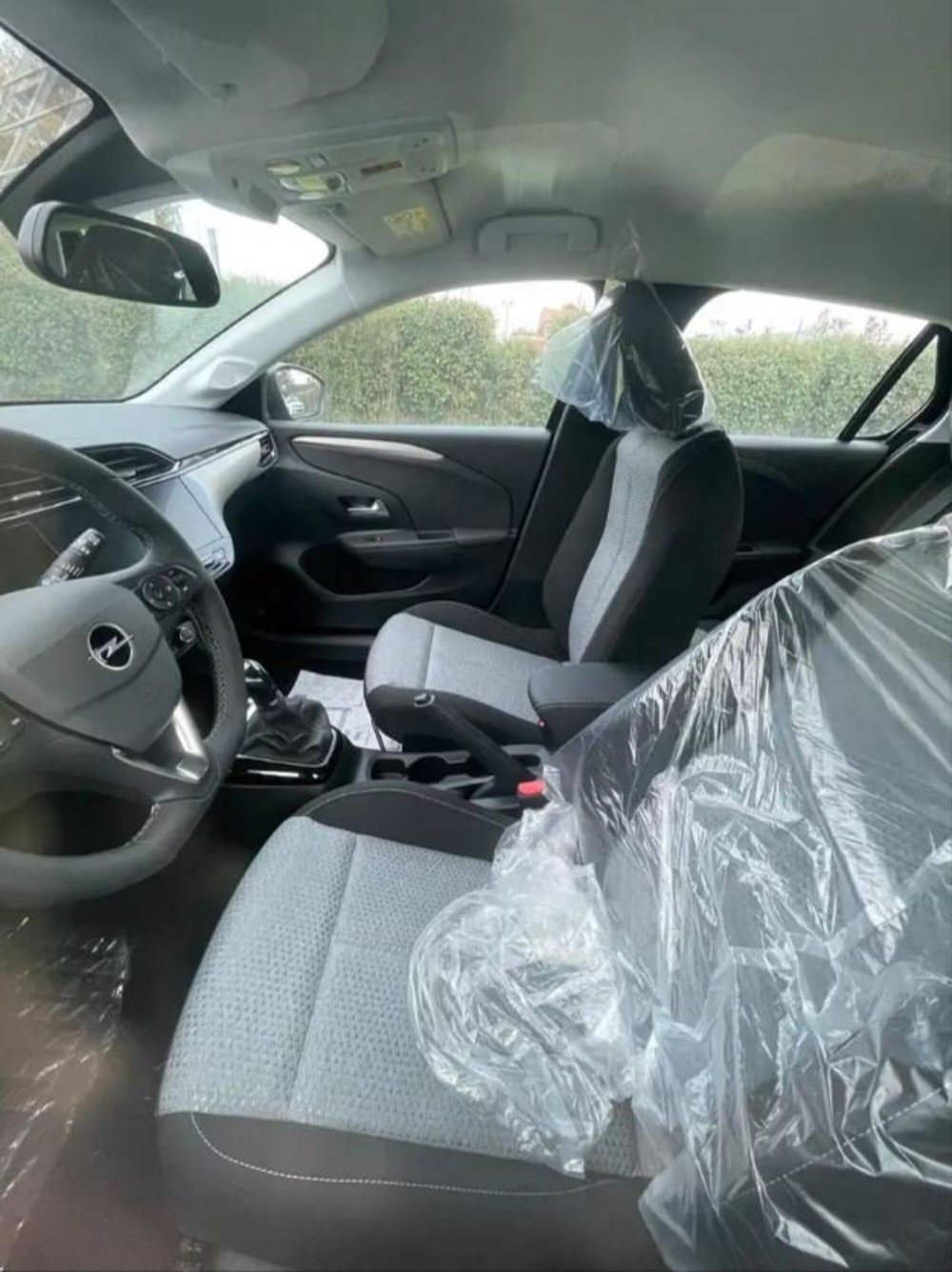 Opel Corsa nuova a Latina (4)