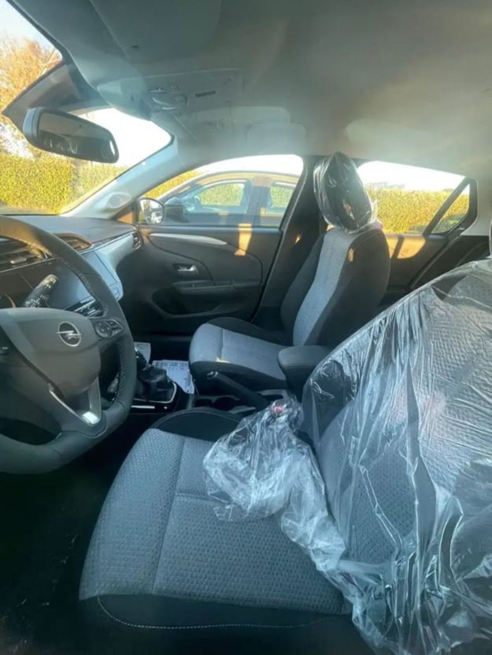 Opel Corsa nuova a Latina (6)
