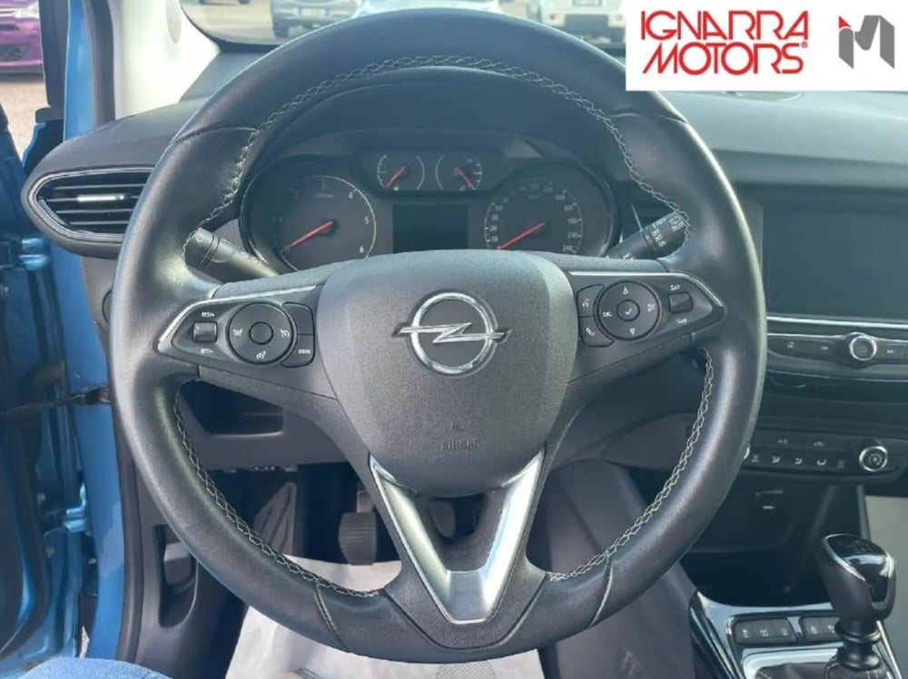 Opel Crossland X usata a Latina (12)