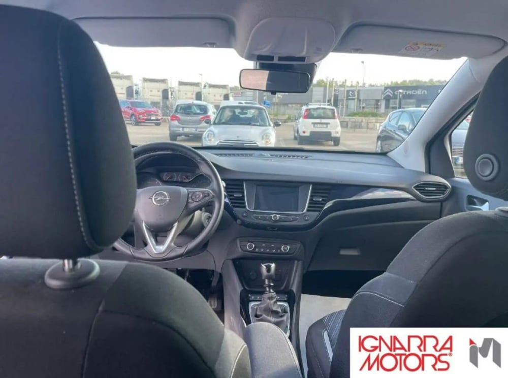Opel Crossland X usata a Latina (8)