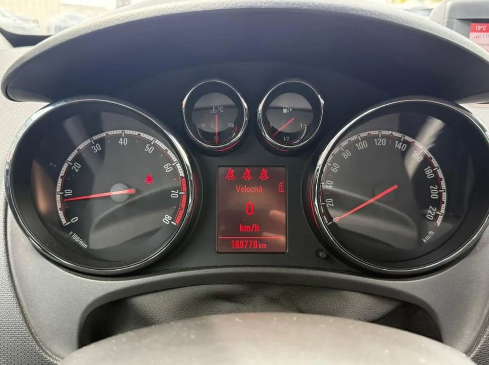 Opel Meriva usata a Latina (8)