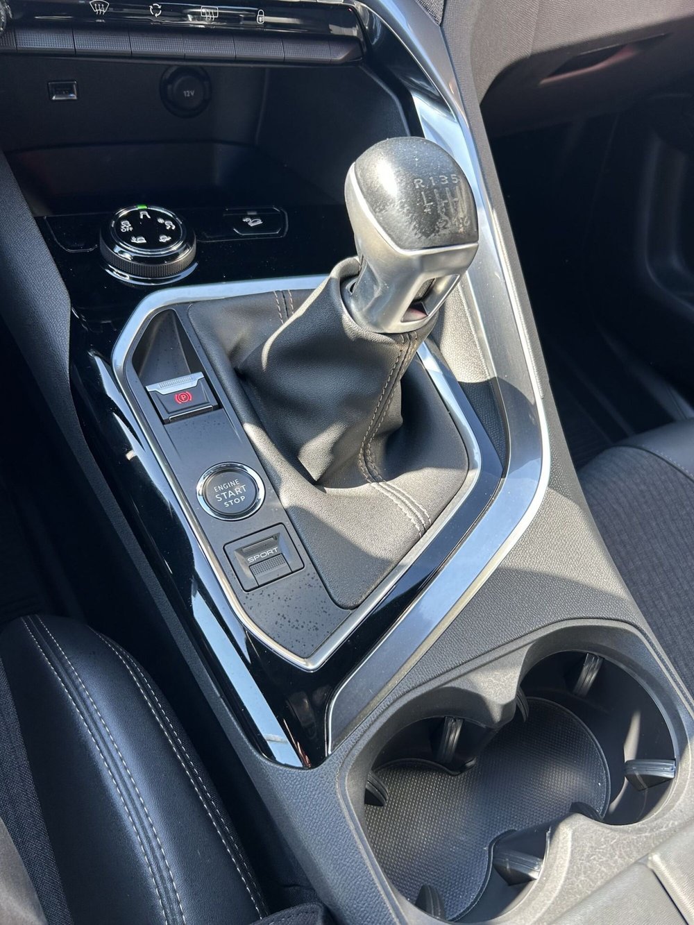 Peugeot 3008 usata a Modena (12)