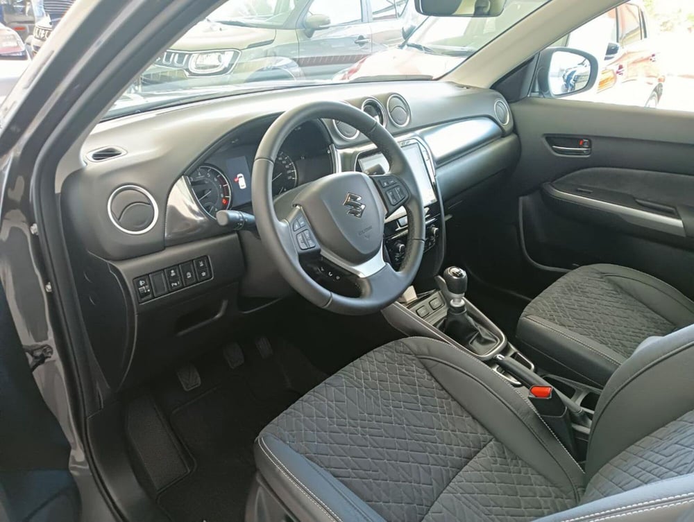 Suzuki Vitara nuova a Milano (4)