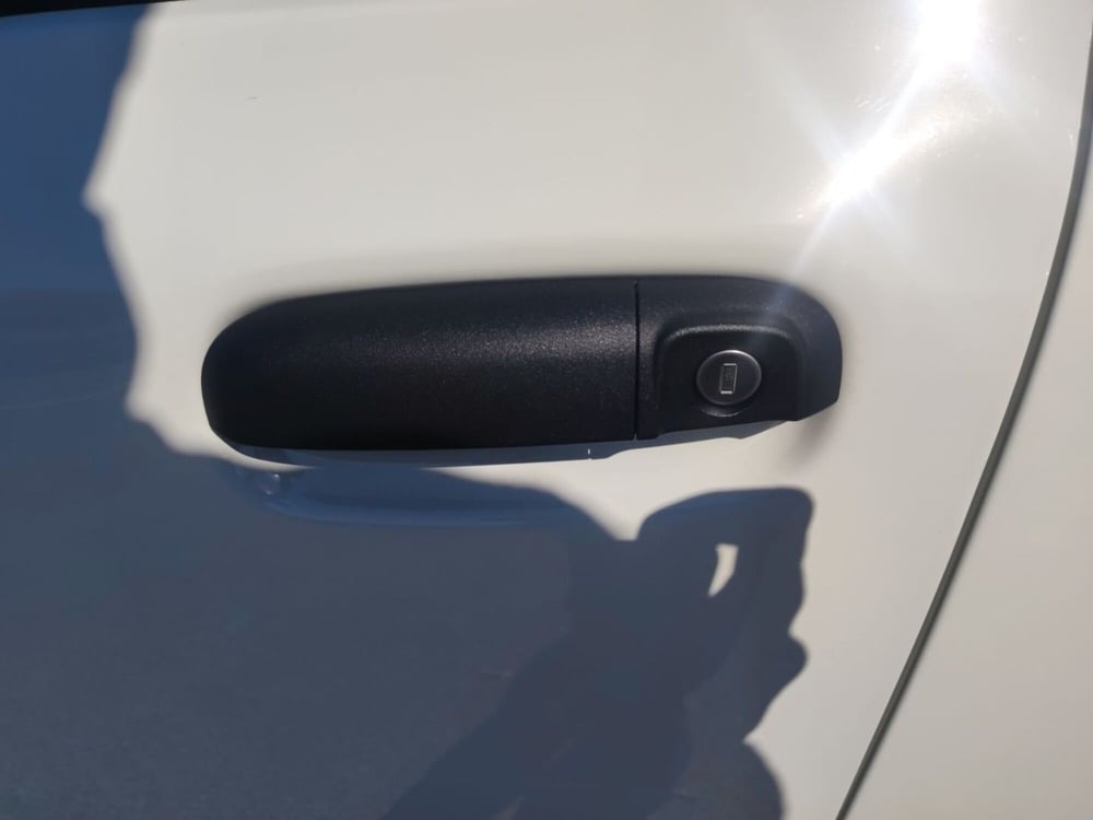 Fiat Panda nuova a Roma (19)