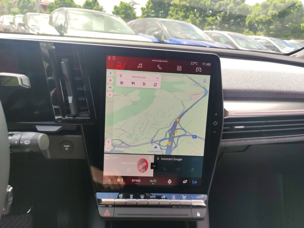 Renault Megane E-Tech Electric nuova a Roma (16)