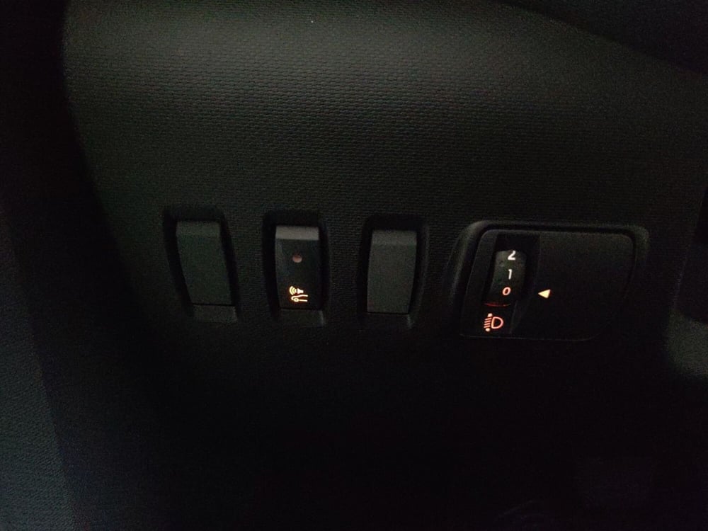 Renault Twingo nuova a Roma (15)