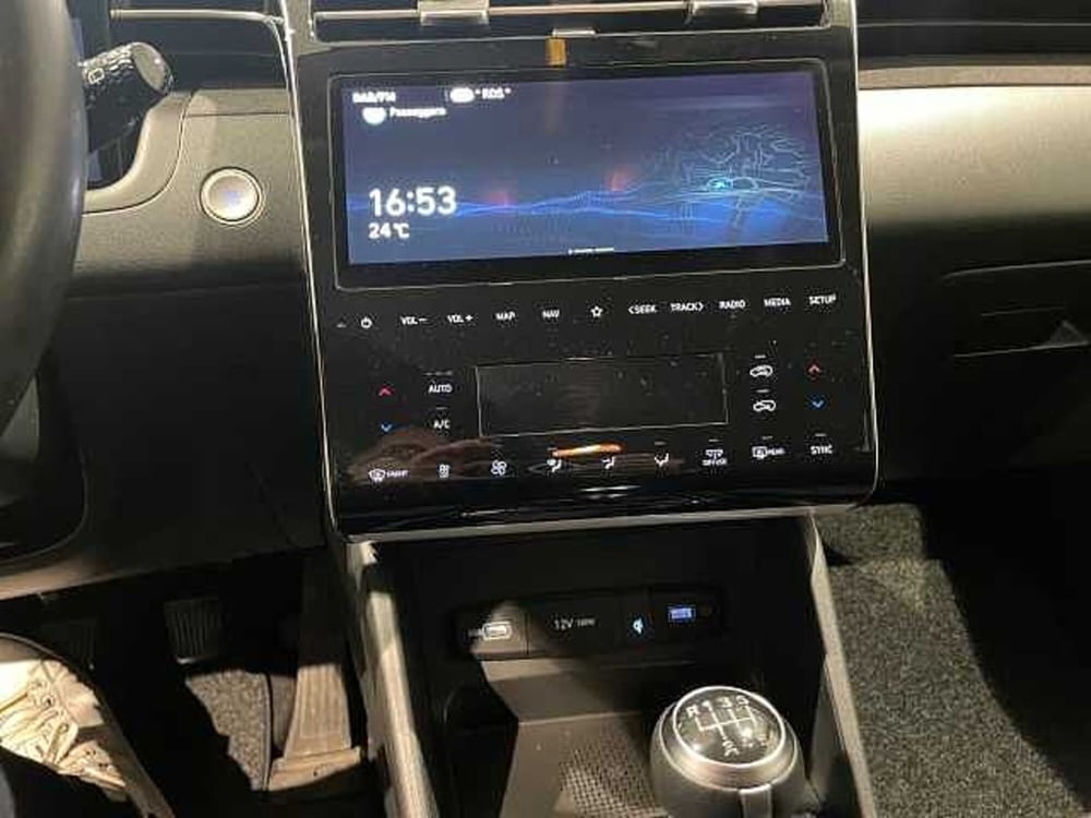 Hyundai Tucson usata a Genova (13)