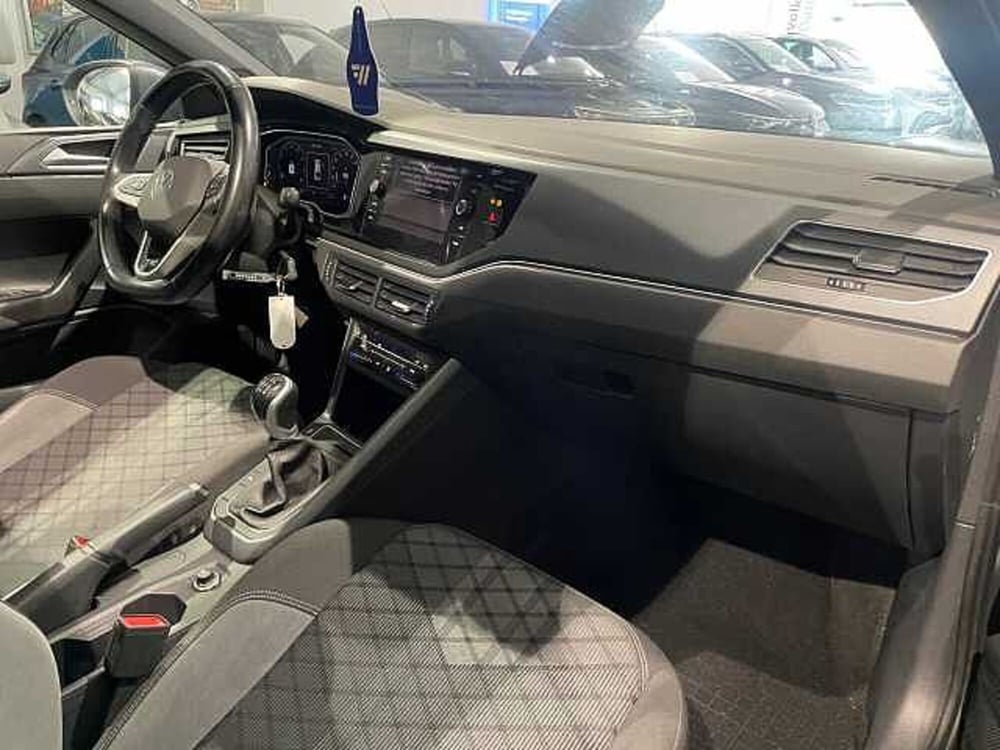 Volkswagen Taigo usata a Genova (11)