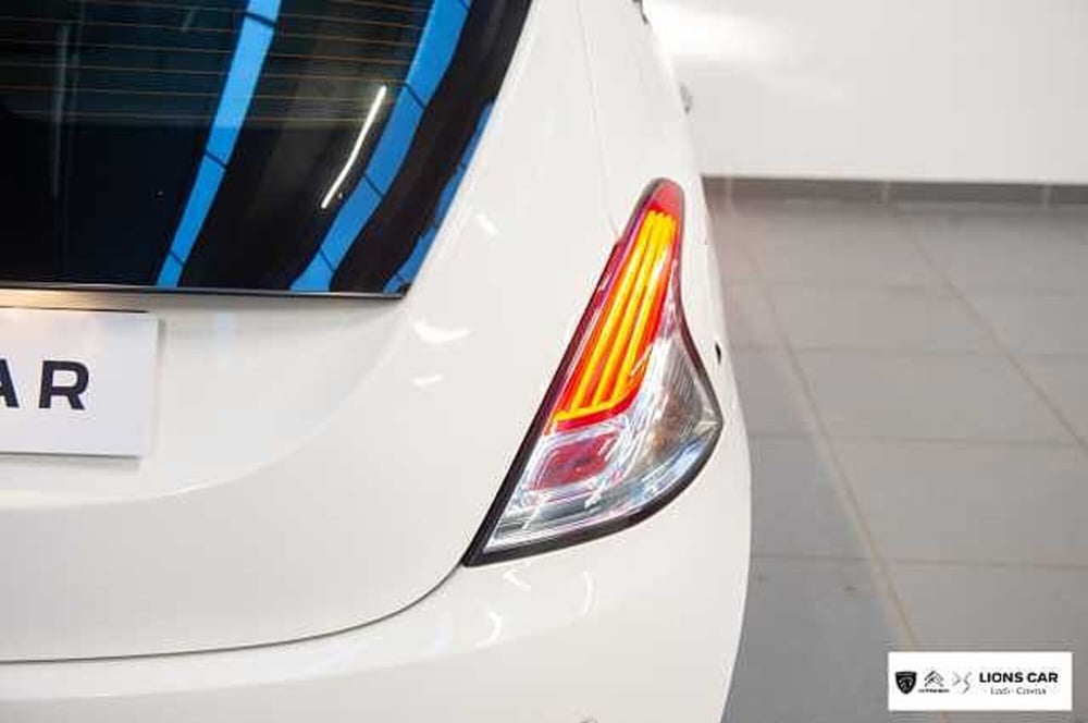 Lancia Ypsilon usata a Lodi (6)