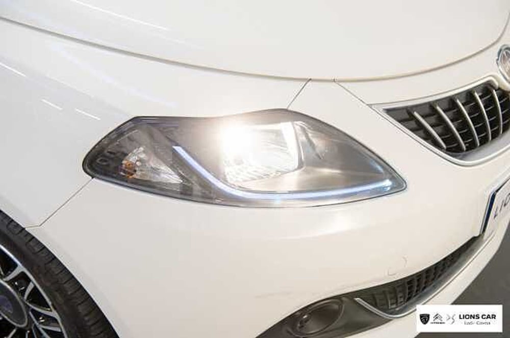 Lancia Ypsilon usata a Lodi (8)