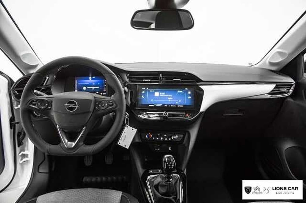 Opel Corsa nuova a Lodi (11)