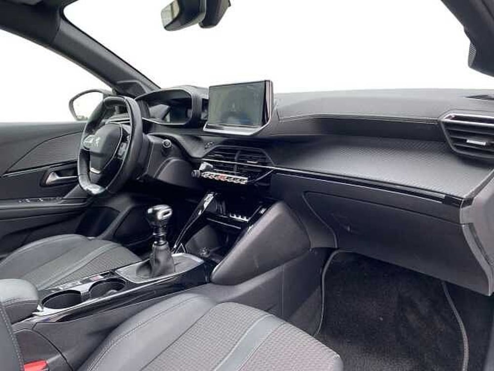 Peugeot 208 usata a Napoli (15)