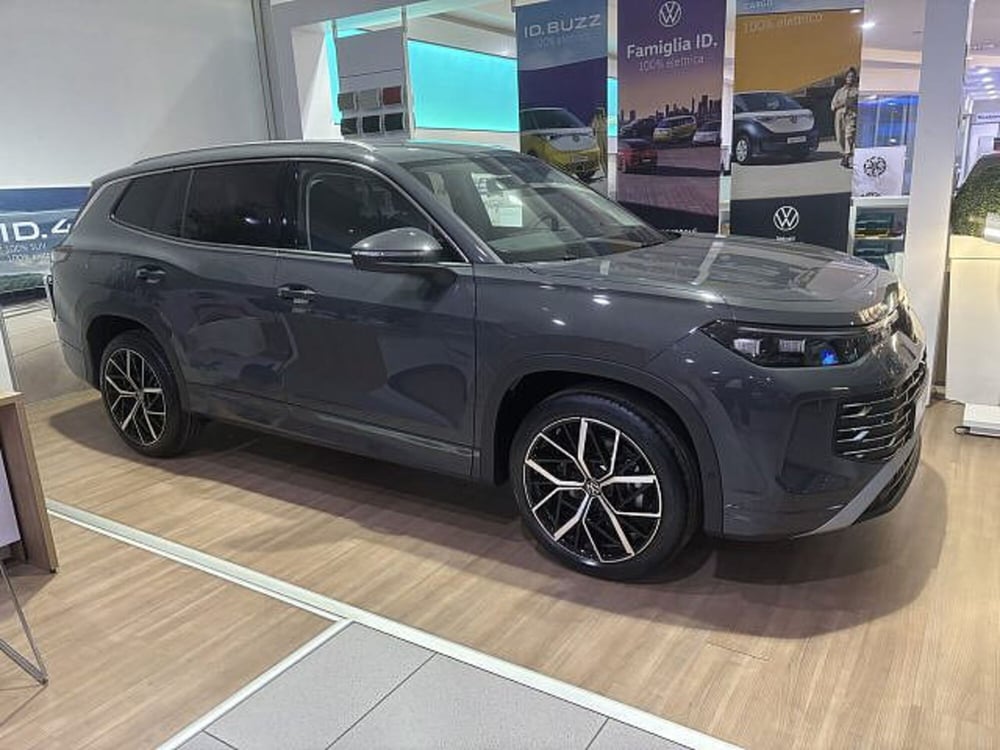 Volkswagen Tayron nuova a Vicenza (4)