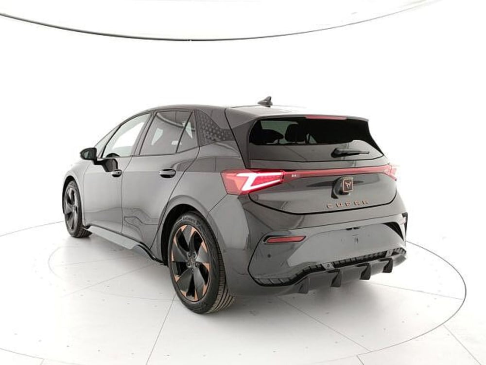 Cupra Born usata a Vicenza (4)