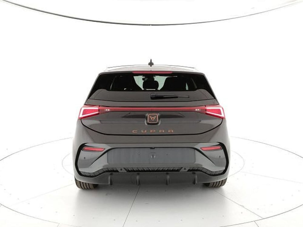 Cupra Born usata a Vicenza (5)