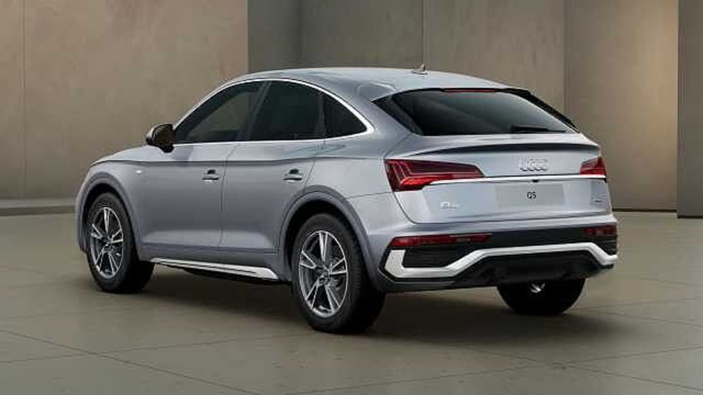 Audi Q5 Sportback usata a Varese (5)