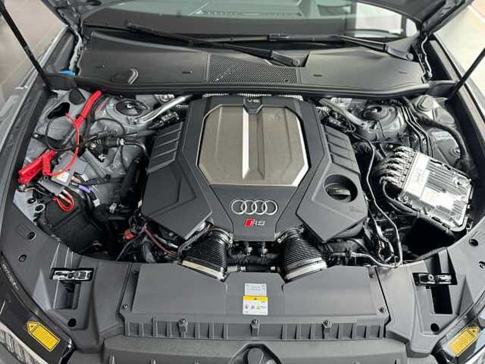 Audi RS 6 Avant nuova a Como (13)
