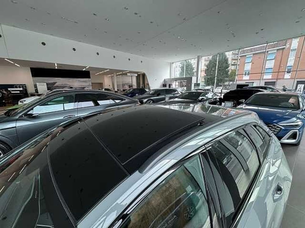 Audi RS 6 Avant nuova a Como (15)