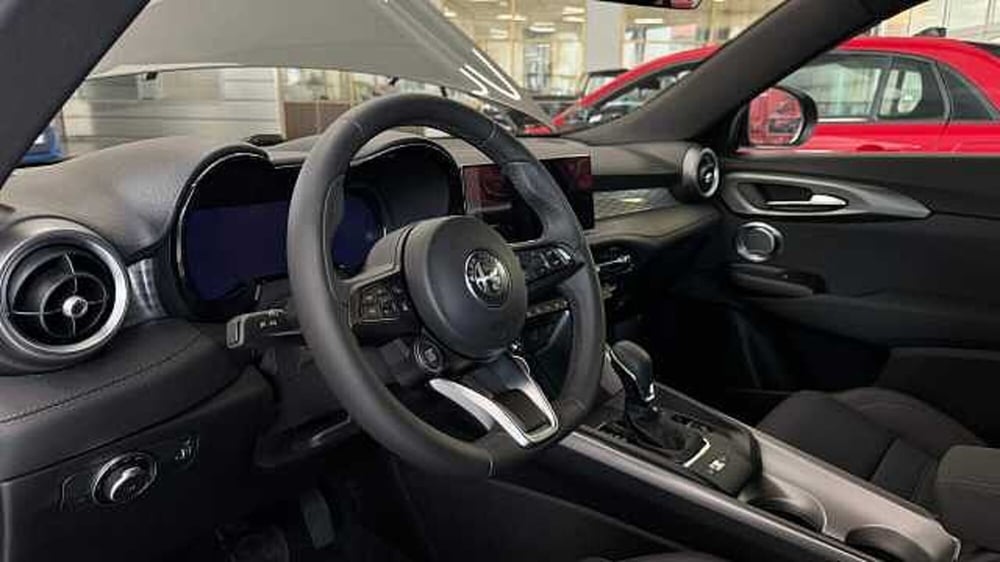 Alfa Romeo Tonale usata a Milano (11)