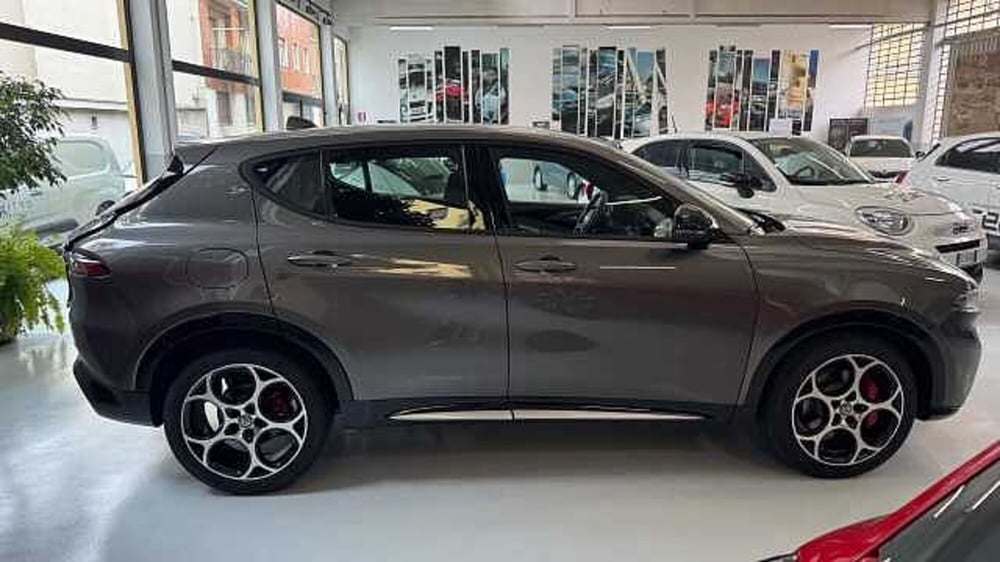 Alfa Romeo Tonale usata a Milano (6)