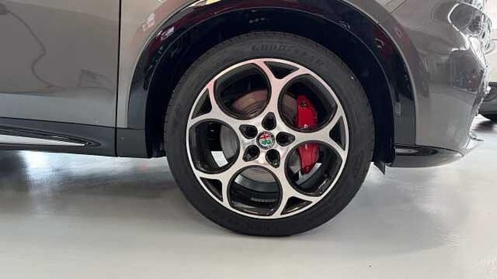 Alfa Romeo Tonale usata a Milano (9)