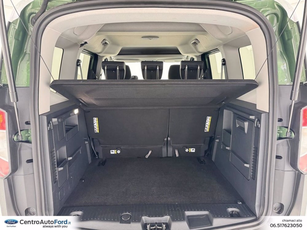 Ford Tourneo Courier usata a Roma (11)