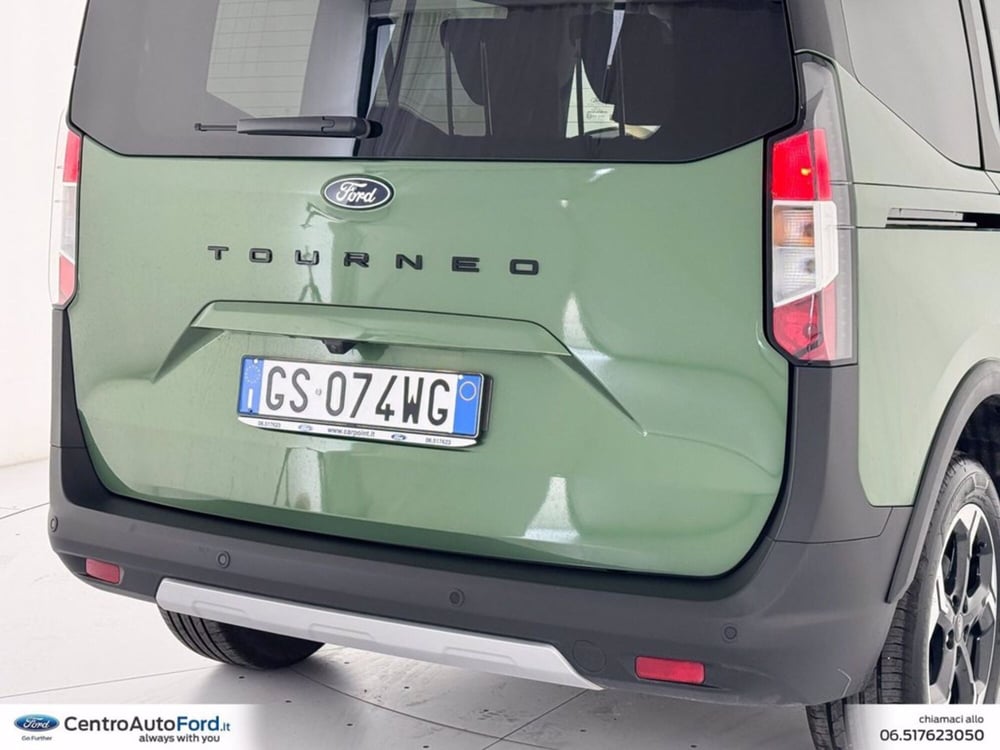 Ford Tourneo Courier usata a Roma (17)