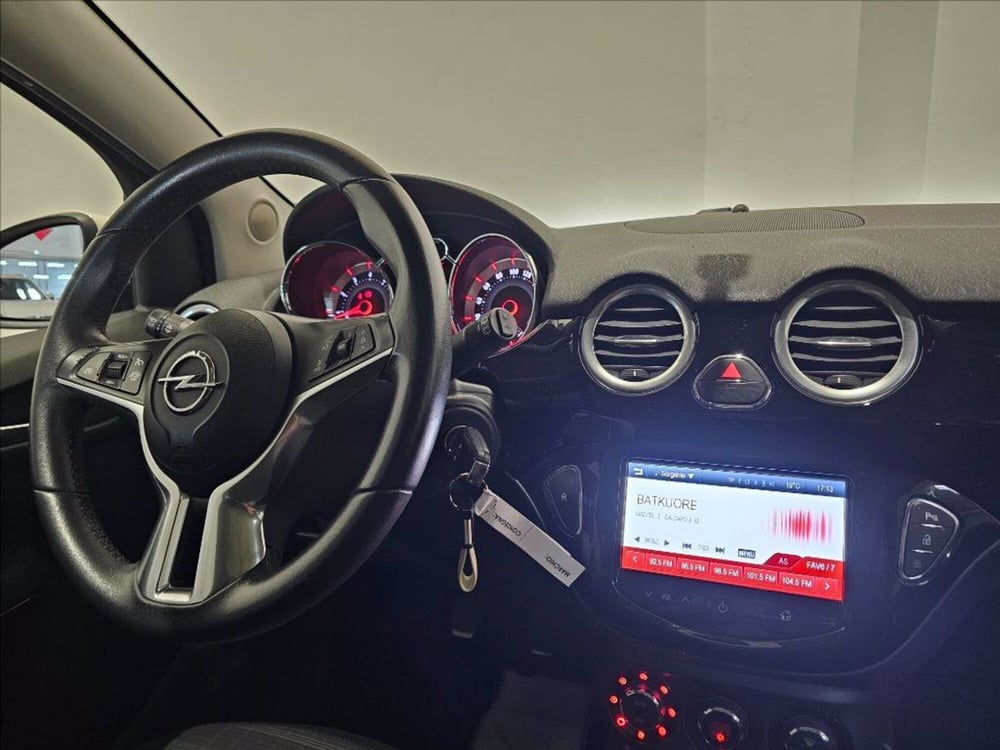 Opel Adam usata a Palermo (11)