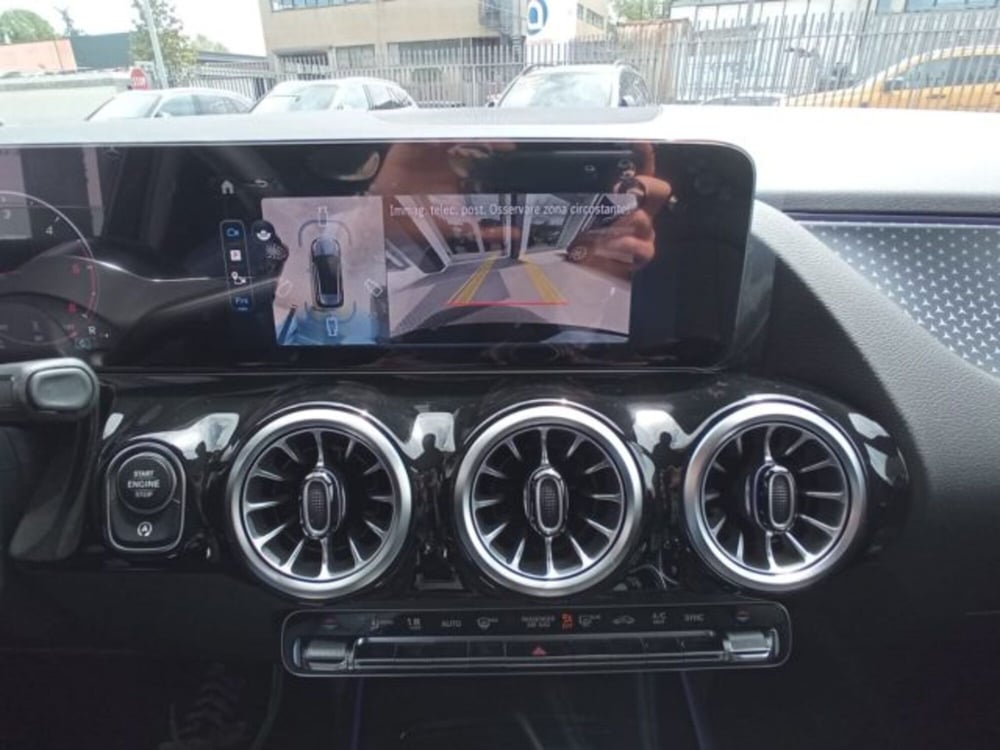 Mercedes-Benz Classe B nuova a Potenza (14)