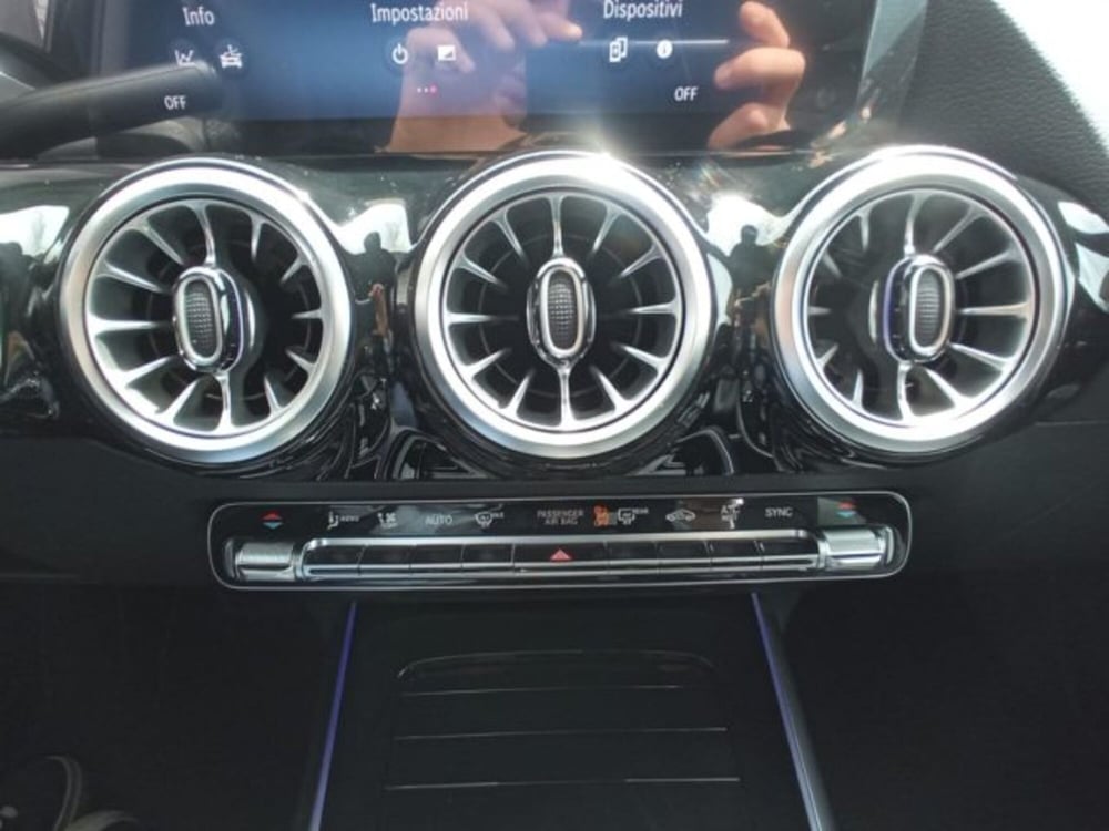 Mercedes-Benz Classe B nuova a Potenza (20)