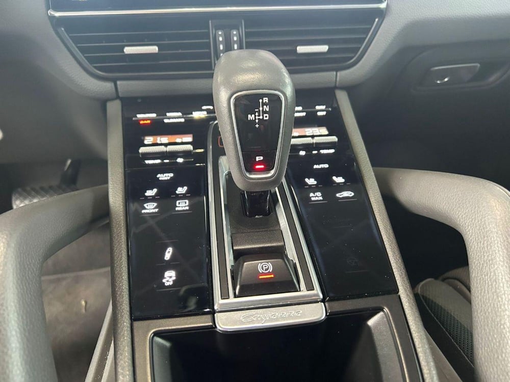 Porsche Cayenne usata a Reggio Emilia (12)