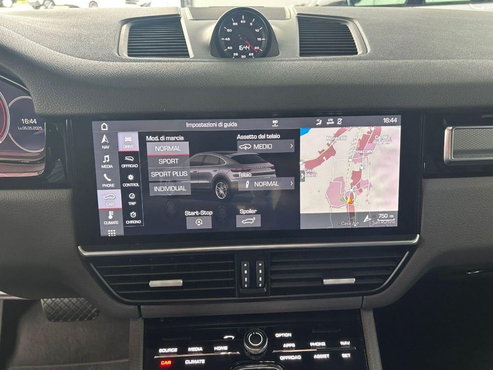 Porsche Cayenne usata a Reggio Emilia (17)