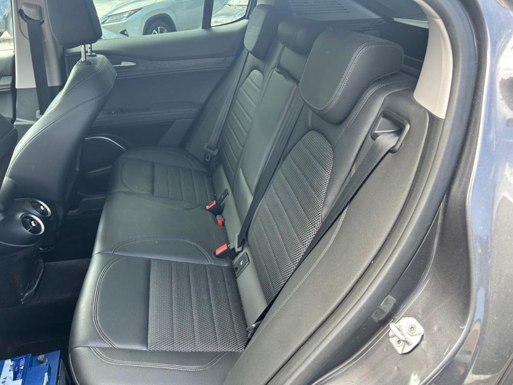 Alfa Romeo Stelvio usata a Reggio Emilia (13)