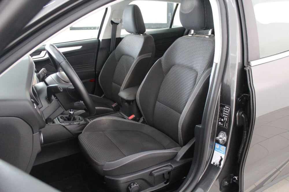Ford Focus Station Wagon usata a Potenza (11)