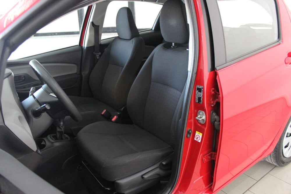 Toyota Yaris usata a Potenza (12)