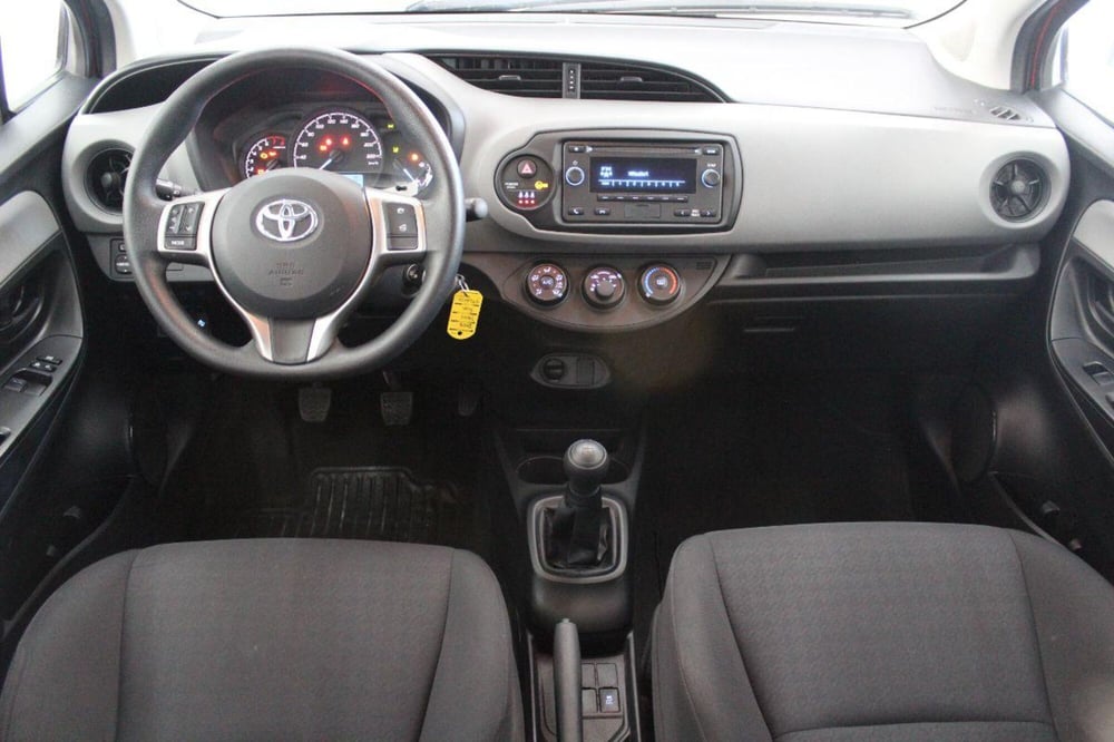 Toyota Yaris usata a Potenza (7)