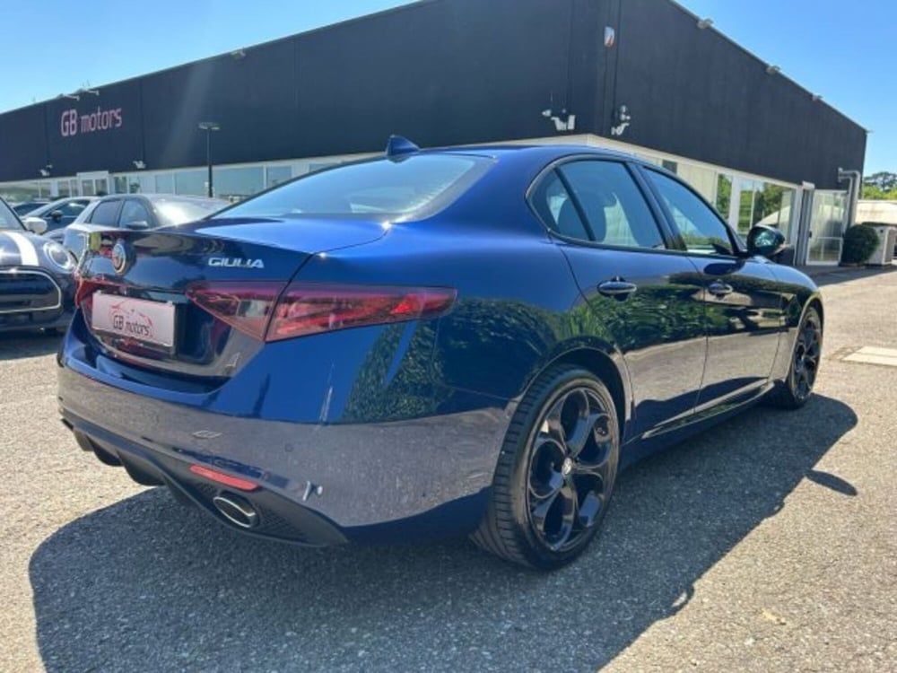 Alfa Romeo Giulia usata a Bologna (4)