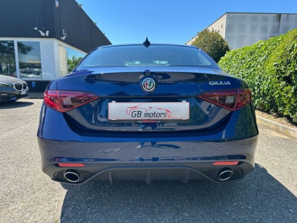 Alfa Romeo Giulia usata a Bologna (5)