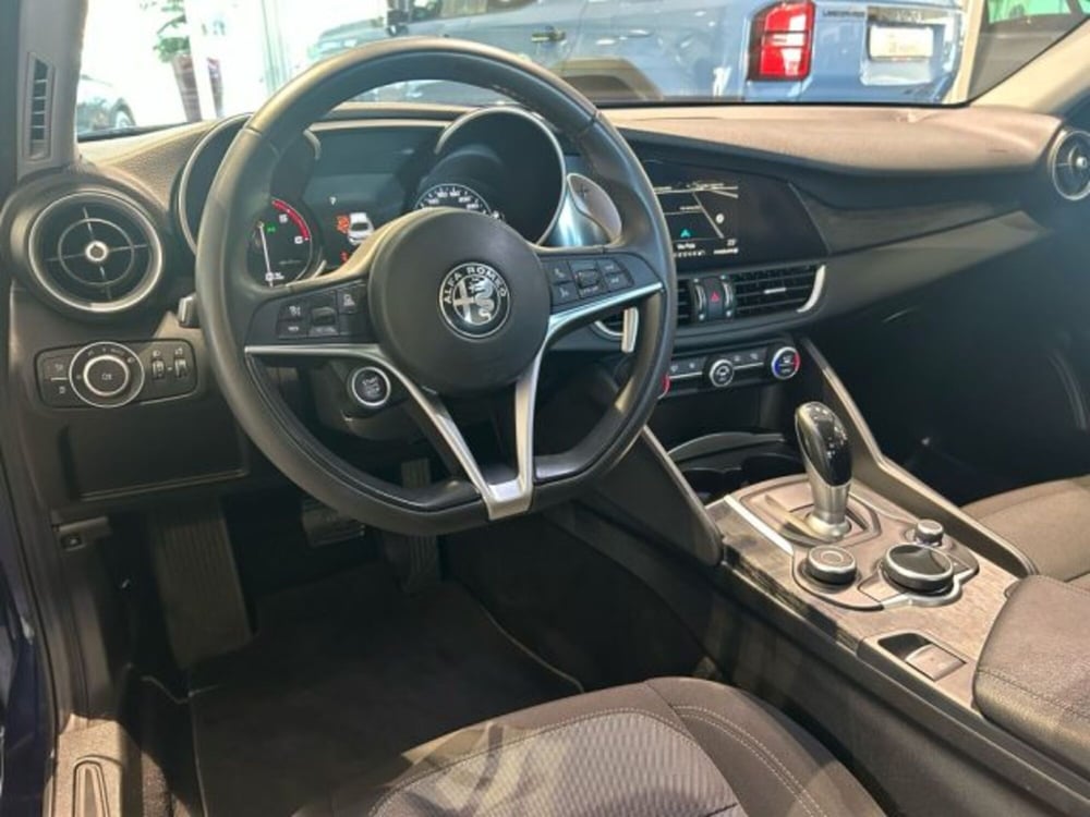 Alfa Romeo Giulia usata a Bologna (9)