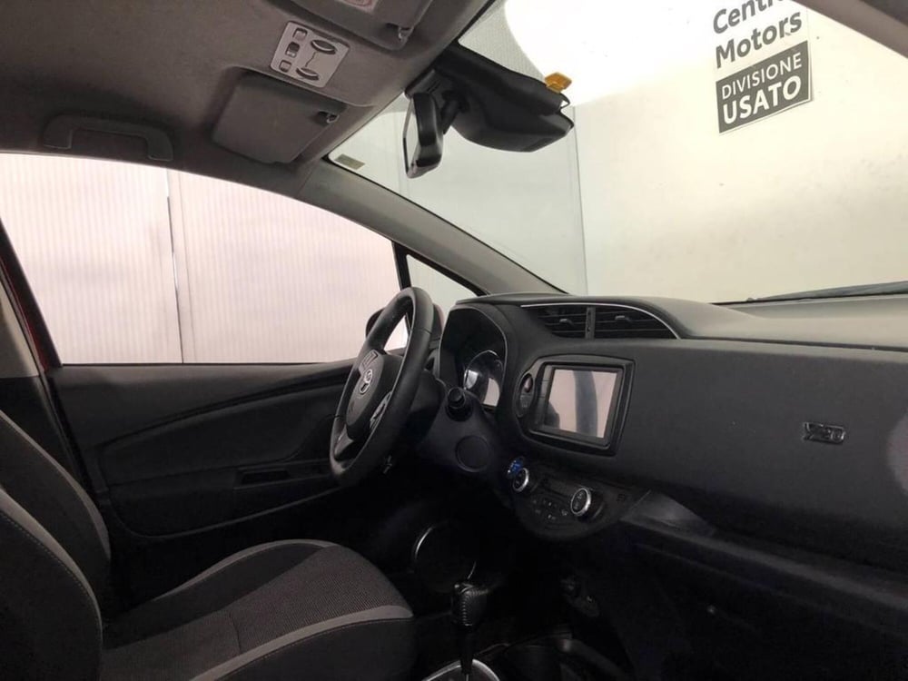 Toyota Yaris usata a Torino (8)