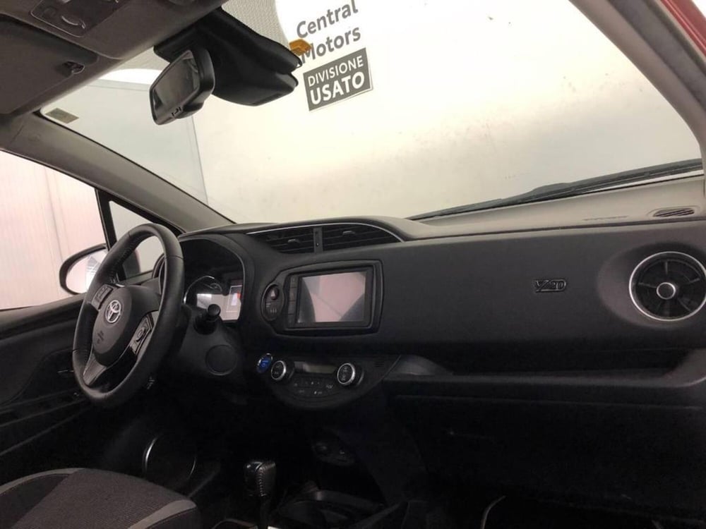 Toyota Yaris usata a Torino (9)