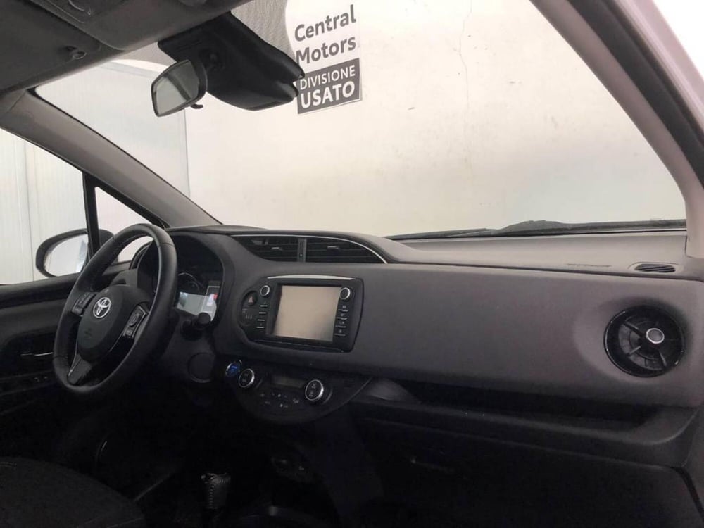 Toyota Yaris Cross usata a Torino (9)