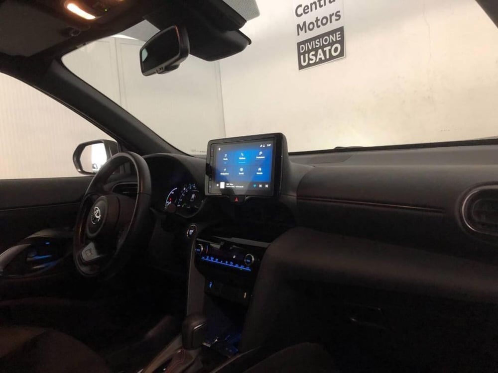 Toyota Yaris Cross usata a Torino (9)