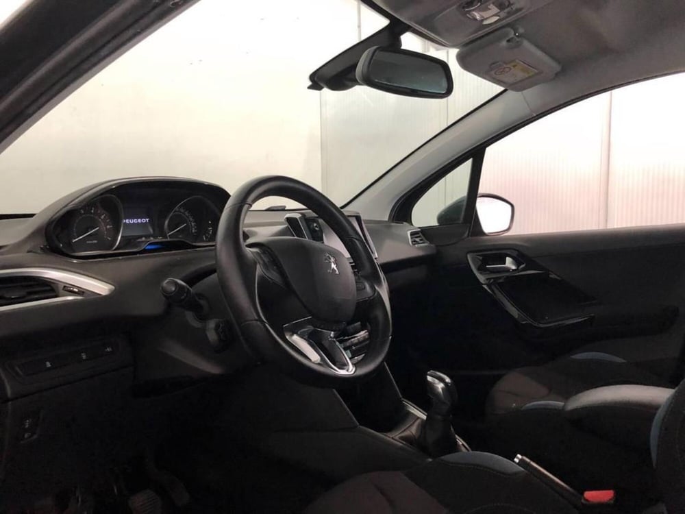 Peugeot 208 usata a Torino (10)