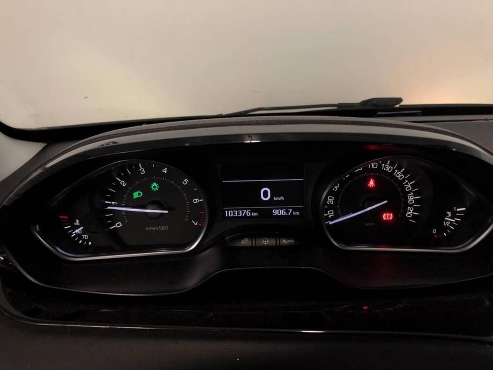 Peugeot 208 usata a Torino (14)