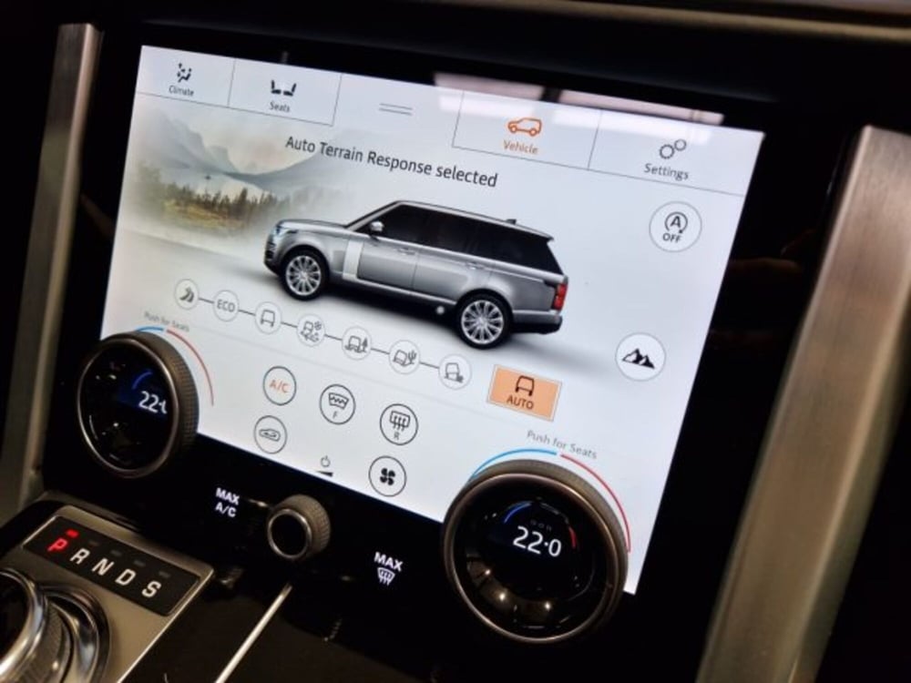 Land Rover Range Rover usata a Livorno (18)